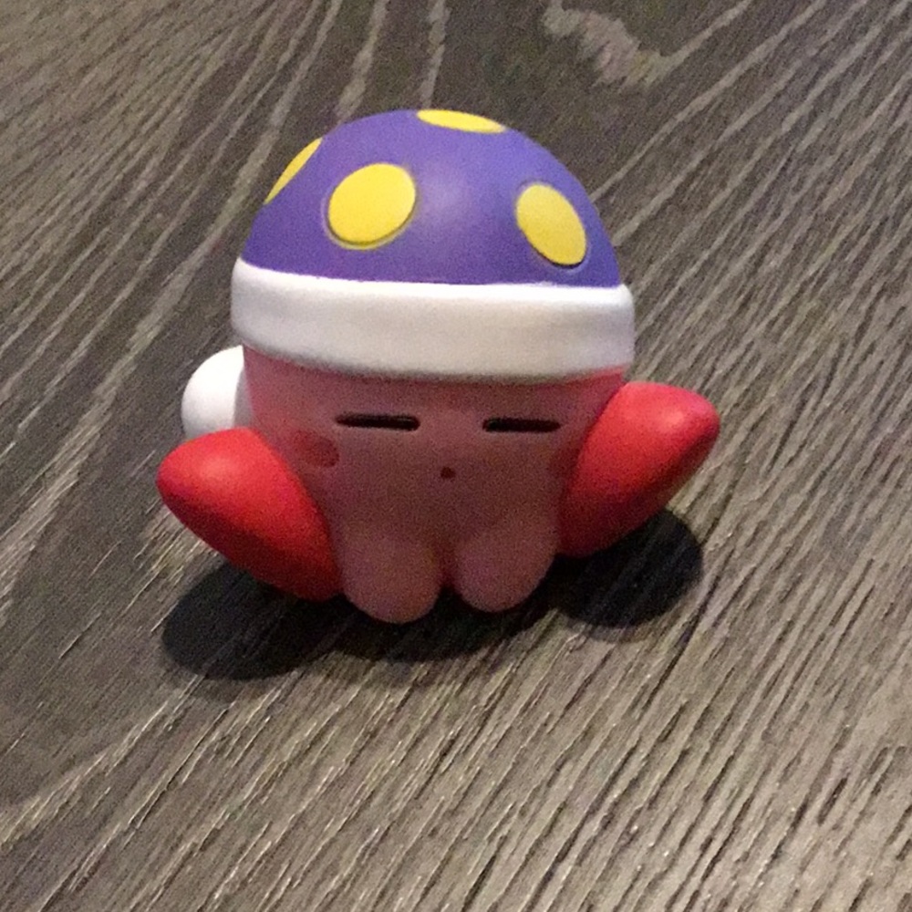 Kirby figurine, hollow, like new
